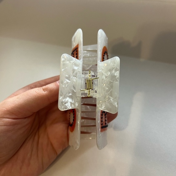 Halloween 'Boo' Hair Clip - Picture 6 of 6